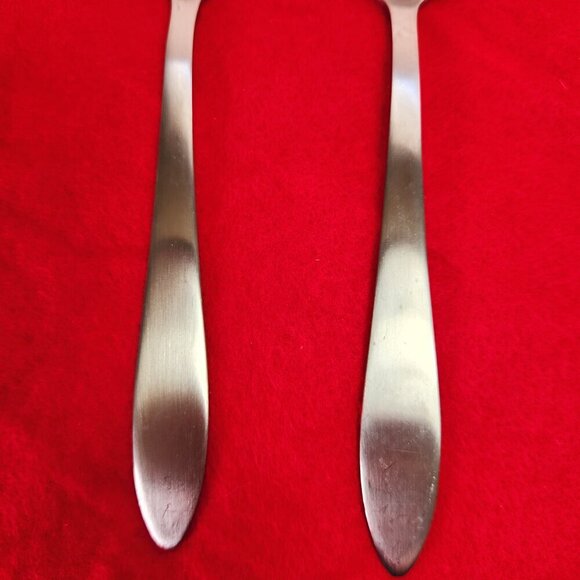 Oneida Slotted Serving Spoons Mooncrest Pattern 8" Set of 2 - Picture 4 of 9